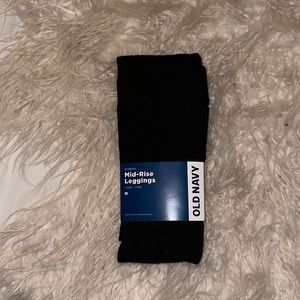 Black leggings